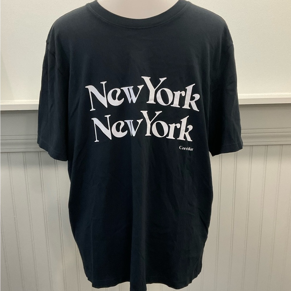 SOLD
Corridor NYC “New York New York” Graphic Tee Medium Pima Cotton Black - Picture 3 of 5